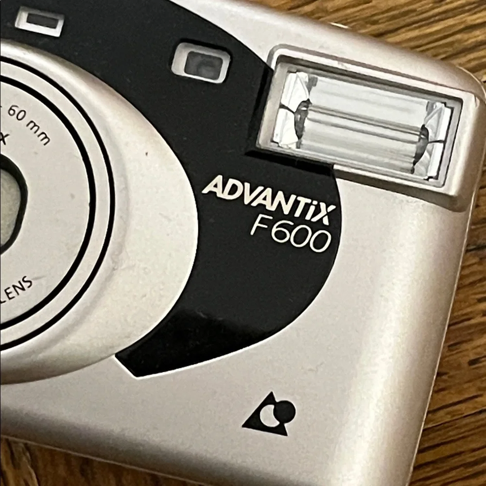 Kodak Advantix F600 Black and Silver Camera